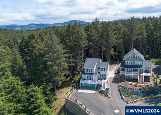 2128 SW Coast Ave, Lincoln City, OR 97367