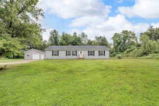 955 Crispell Rd, Clarklake, MI 49234