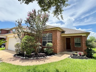 2015 Lansing Cove Dr, Fresno, TX 77545
