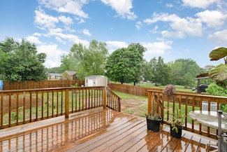 3322 Carrie Dr, Clarksville, TN 37042