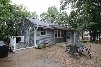 15 Stevens Ave, Saugus, MA 01906