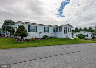 1059 Sage Ave, Reading, PA 19605