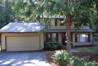 4545 NW Shelley Dr, Silverdale, WA 98383