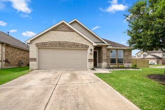 733 Rim Water Dr, Alvin, TX 77511
