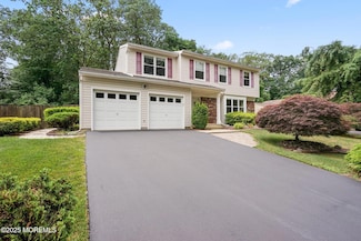 11 Hazelwood Ct, Howell, NJ 07731