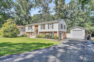 2719 White Pelican Ln, Roanoke, VA 24018