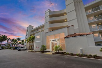 6021 Bahia Del Mar Cir Unit 439, Saint Petersburg, FL 33715