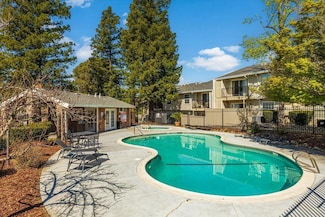 7100 Stella Ln Unit 6, Carmichael, CA 95608