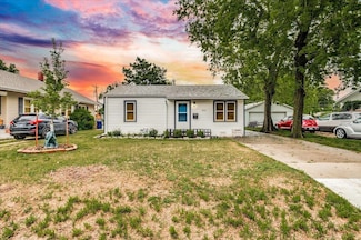 424 N Meridian Ave, Valley Center, KS 67147