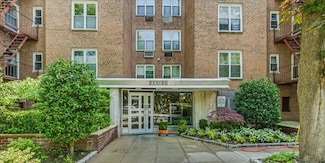 209-80 18th Ave Unit 4D, Bayside, NY 11360