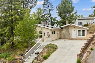 10755 Owens Place, Tujunga, CA 91042
