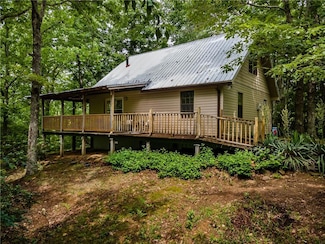 836 Sulphur Springs Rd, Fairmount, GA 30139