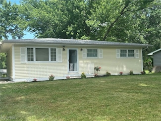 2110 S Hawkins Ave, Akron, OH 44314