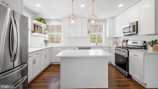 23730 Hicks Dr, Leonardtown, MD 20650