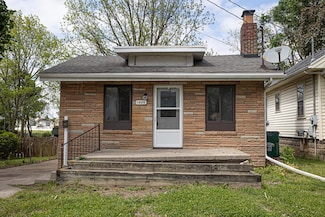 1429 Vine St, Lansing, MI 48912