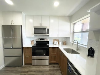 9750 Sunrise Lakes Blvd Unit 109, Sunrise, FL 33322