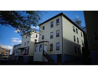 5 Blake St, Worcester, MA 01604