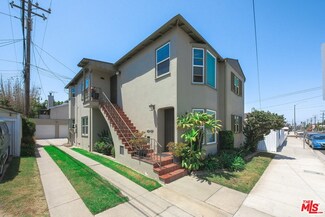2916 E 10th St, Long Beach, CA 90804
