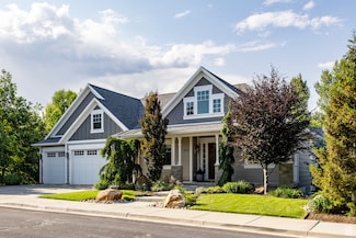 884 E Fence Post Rd, Fruit Heights, UT 84037