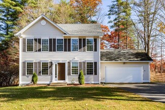 26 Auburn Rd, Londonderry, NH 03053