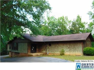 65 Forestwood Dr, Centreville, AL 35042