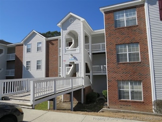 217 Waterdown Dr, Fayetteville, NC 28314