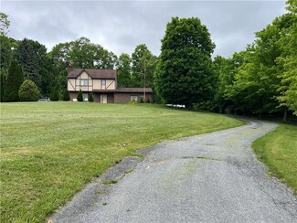 6265 Venture Ct, Slatington, PA 18080