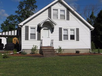 46 Furnace Hill Rd, Cheshire, MA 01225