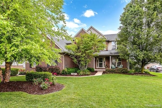 58724 Carriage Ln, South Lyon, MI 48178