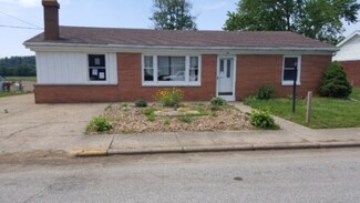 908 Green Meadows St, Cannelton, IN 47520