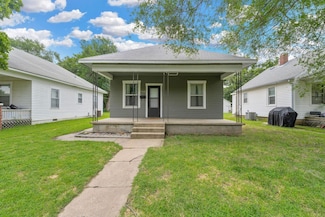 429 W 5th St, Newton, KS 67114