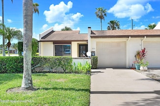 525 Summerset Ct, Indian Harbour Beach, FL 32937