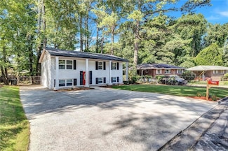 2764 Ocean Valley Dr, Atlanta, GA 30349