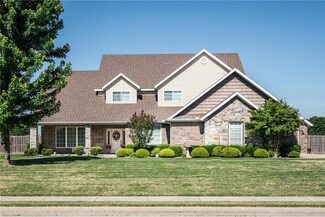 209 Ohara Ln, Springdale, AR 72762