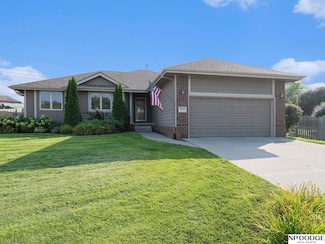 20035 Farnam St, Elkhorn, NE 68022