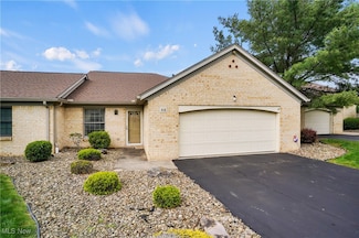 820 Southwestern Run Unit 43, Youngstown, OH 44514