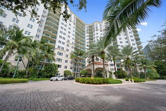 19900 E Country Club Dr Unit 720, Miami, FL 33180