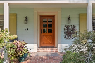 42 Daryl Ln, Saint Louis, MO 63124