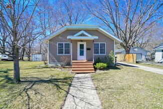 716 Rice St, Faribault, MN 55021