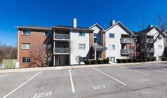 7626 Shawnee Ln, West Chester, OH 45069