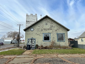 420 Alder Ave, Harvey, ND 58341