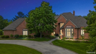 49533 Pine Ridge Dr, Plymouth, MI 48170