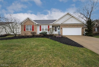4751 Helmsworth Dr NE, Canton, OH 44714