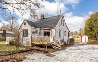 3153 Ridgewood Rd, Fairlawn, OH 44333
