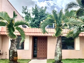 41 Seville Cir Unit 4-48, Davie, FL 33324