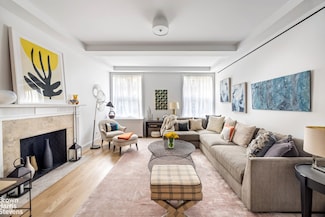 1150 5th Ave Unit 9C, New York, NY 10128