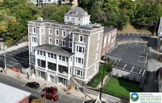 61 S Main St, Phillipsburg, NJ 08865