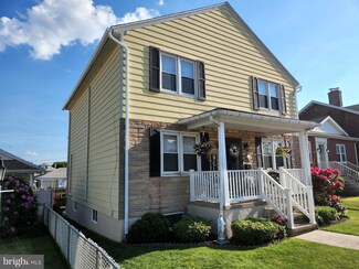 412 Samuels Ave, Hazleton, PA 18201