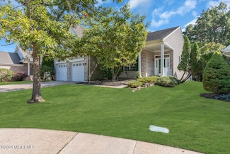 3 Oakhill Ct, Jackson, NJ 08527