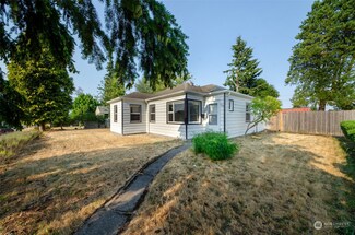 1723 S Adams St, Tacoma, WA 98405